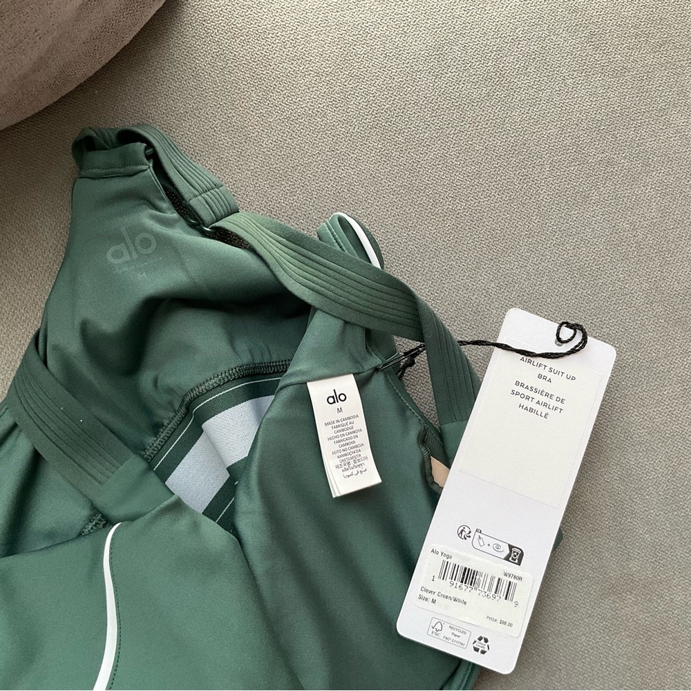 Alo Yoga Airlift Suit Up Bra Clover Green/White M - Picture 7 of 8